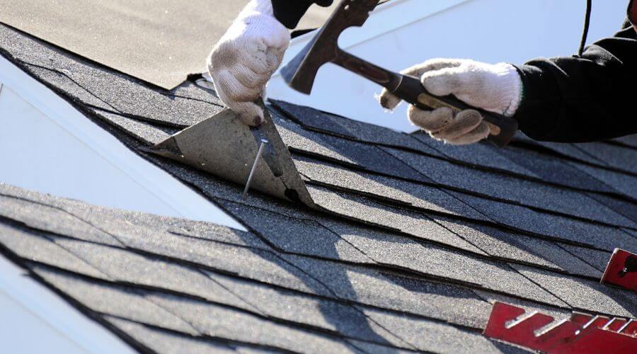 Professional gutter cleaning in Menard, TX